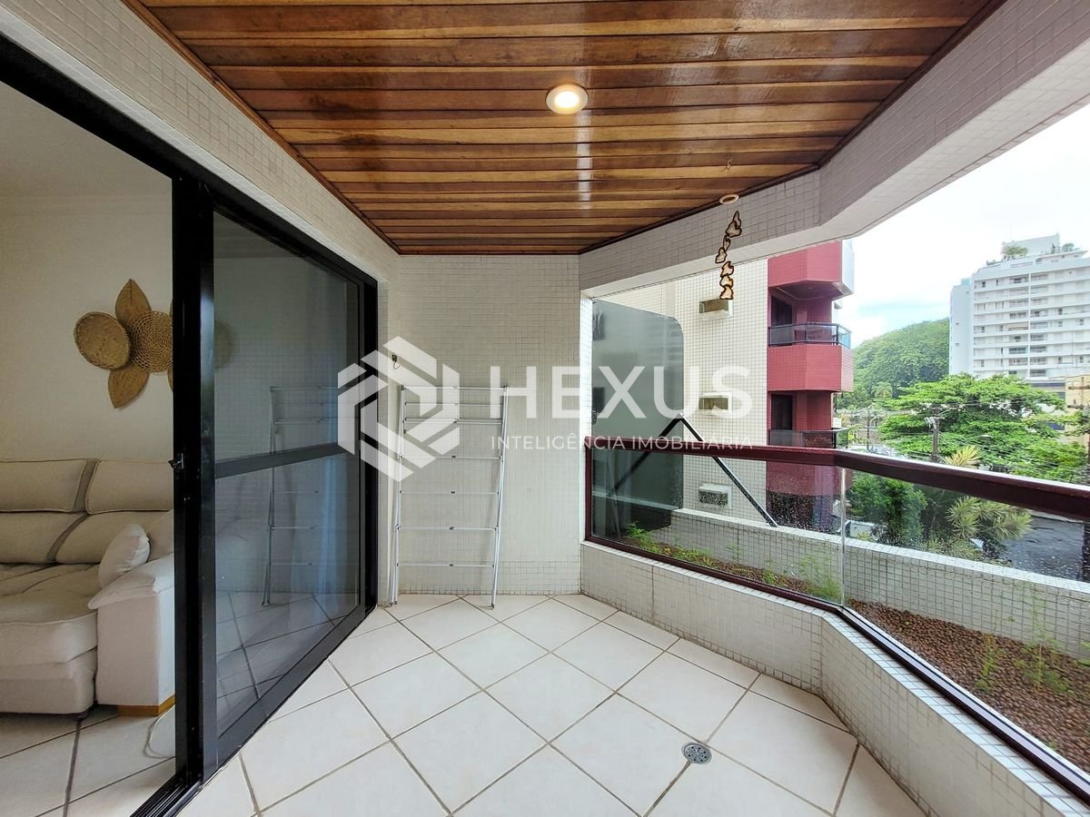 Foto 3 de Apartamento com varanda e lazer beira mar da Praia das Asturias, Guaruja