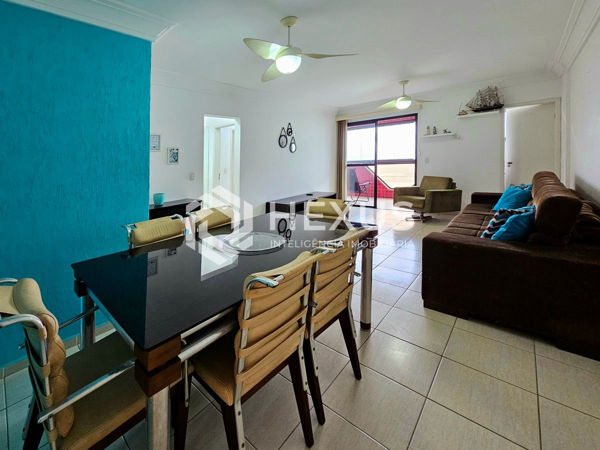 Foto 5 de Apartamento com varanda e lazer na beira mar da Praia do Tombo, Guaruja