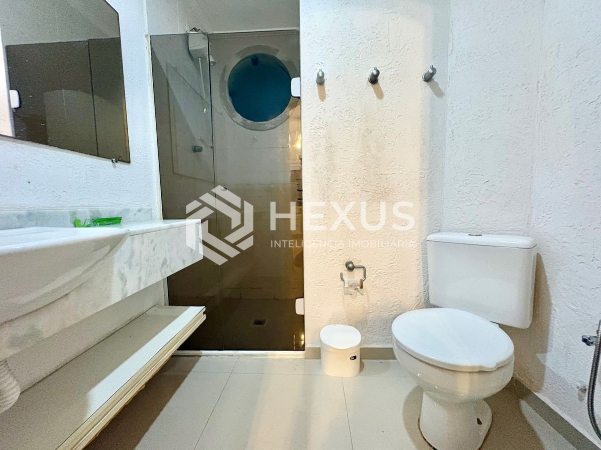 Foto 4 de Apartamento reformado na Praia da Enseada, Guaruja