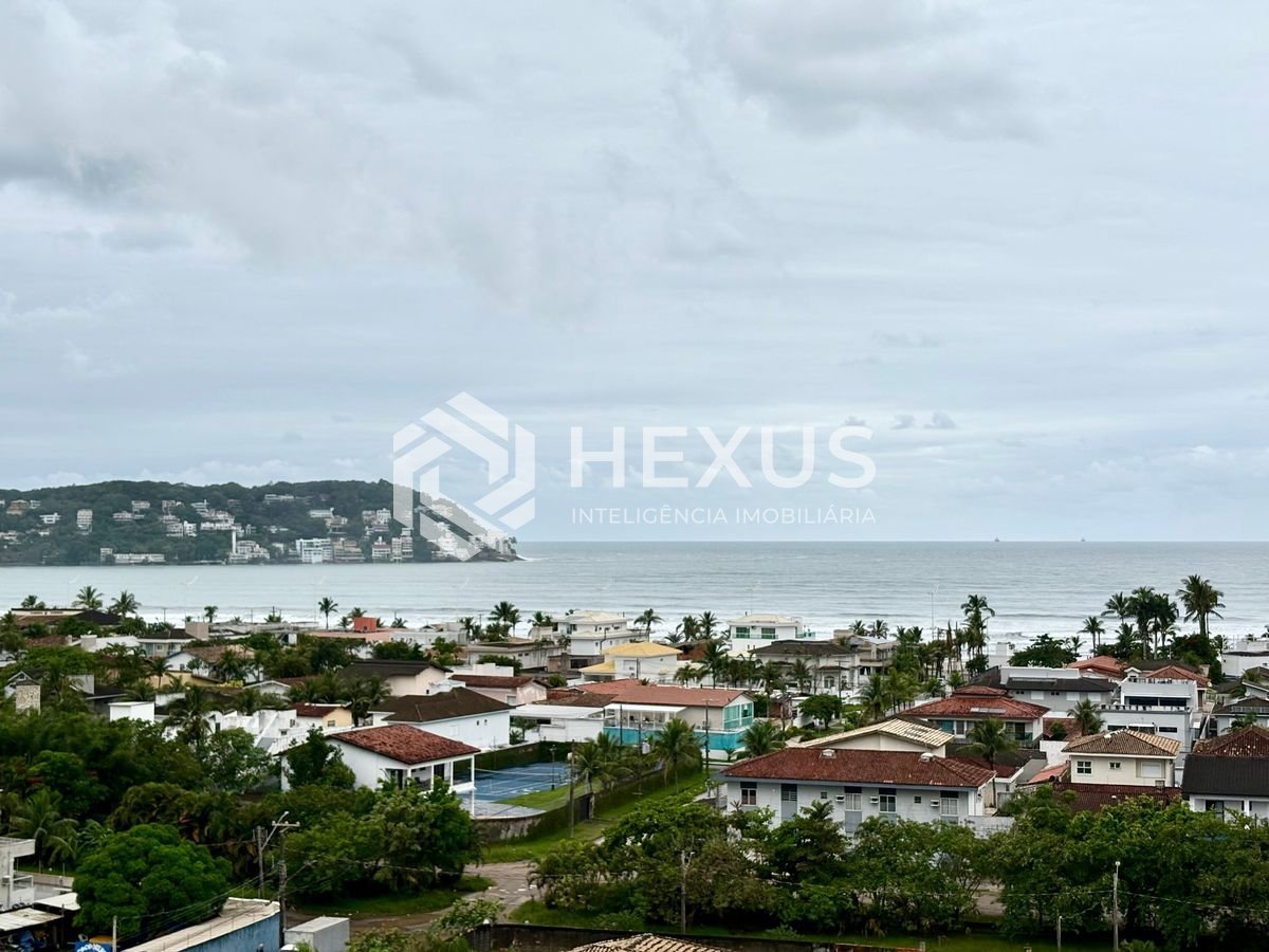 Foto 5 de Apartamento reformado com varanda gourmet vista mar e lazer na Praia da Enseada, Guaruja