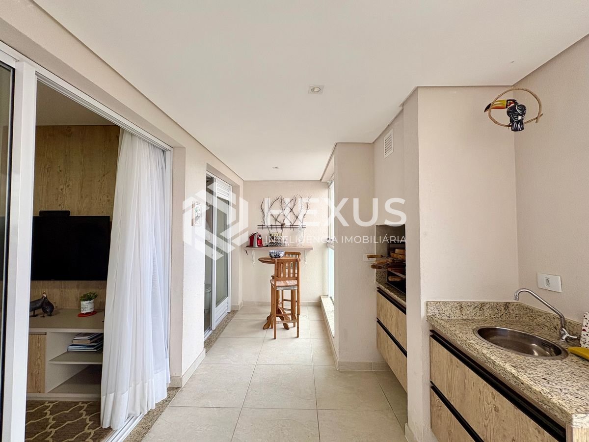 Foto 3 de Apartamento com varanda gourmet vista mar e lazer na beira mar na Praia da Enseada, Guaruja