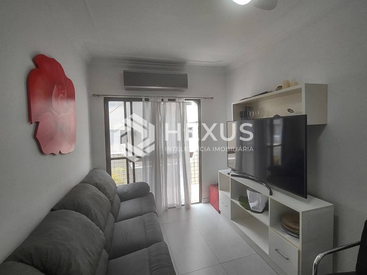 Foto 4 de Apartamento reformado com varanda e lazer na Praia da Enseada, Guaruja