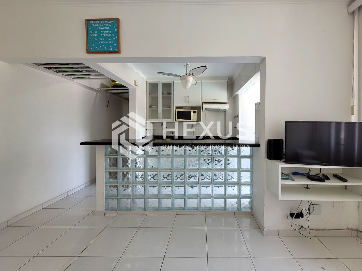 Foto 5 de Apartamento reformado na beira mar da Praia das Asturias, Guaruja