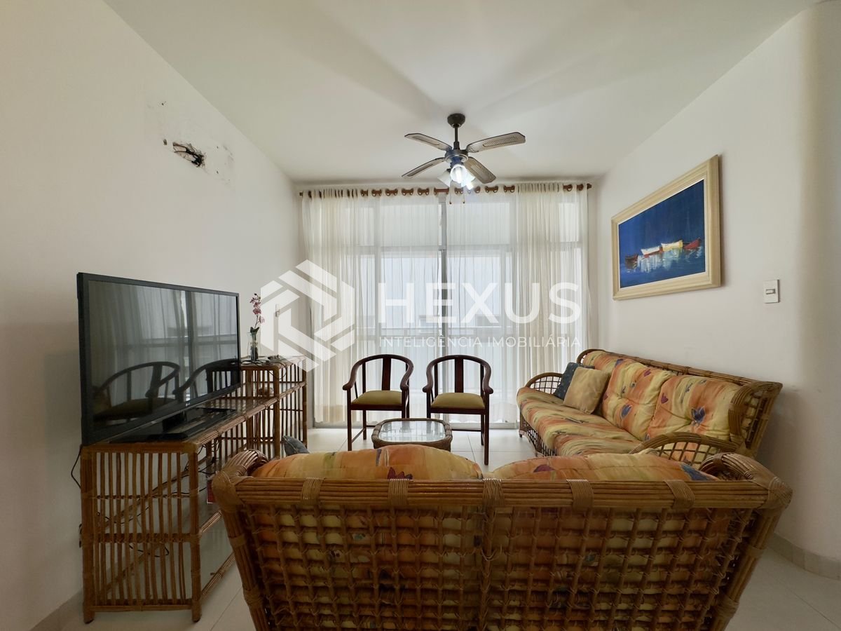 Foto 2 de Apartamento com varanda na Praia da Enseada, Guaruja