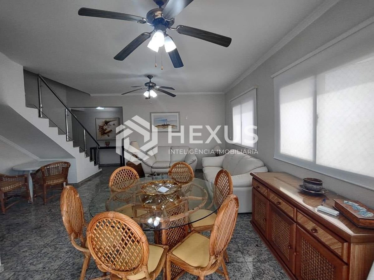 Foto 3 de Apartamento duplex com varanda gourmet na Praia da Enseada, Guaruja