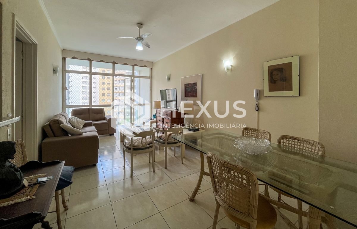 Foto 3 de Apartamento com varanda vista mar na beira mar da Praia das Pitangueiras, Guarujá