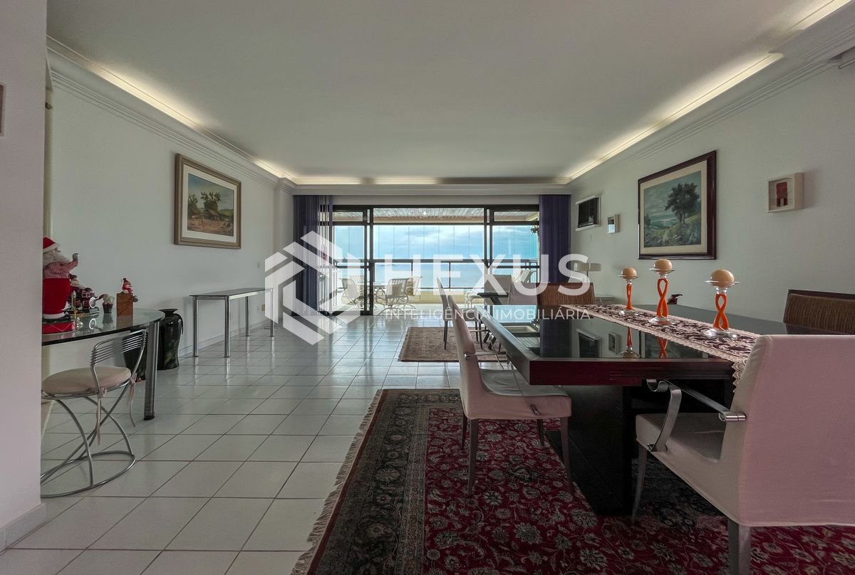 Foto 2 de Apartamento frente mar com varanda e lazer na Praia das Asturias, Guaruja