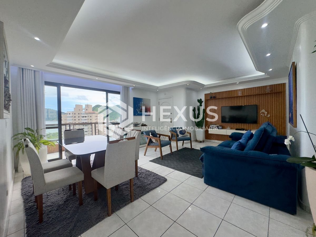 Foto 4 de Apartamento com varanda vista mar e lazer na beira mar da Praia do Tombo, Guaruja