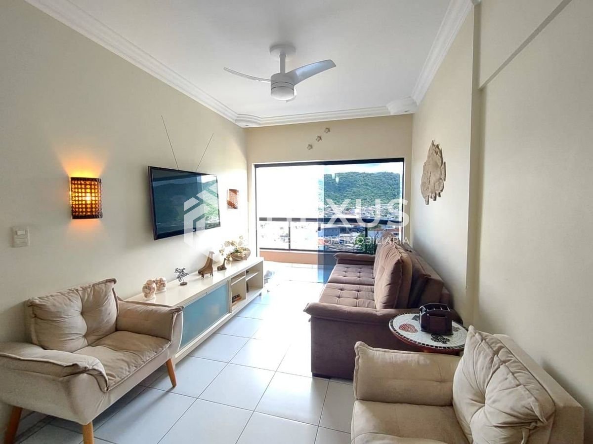 Foto 5 de Apartamento com varanda e lazer na Praia da Enseada, Guaruja