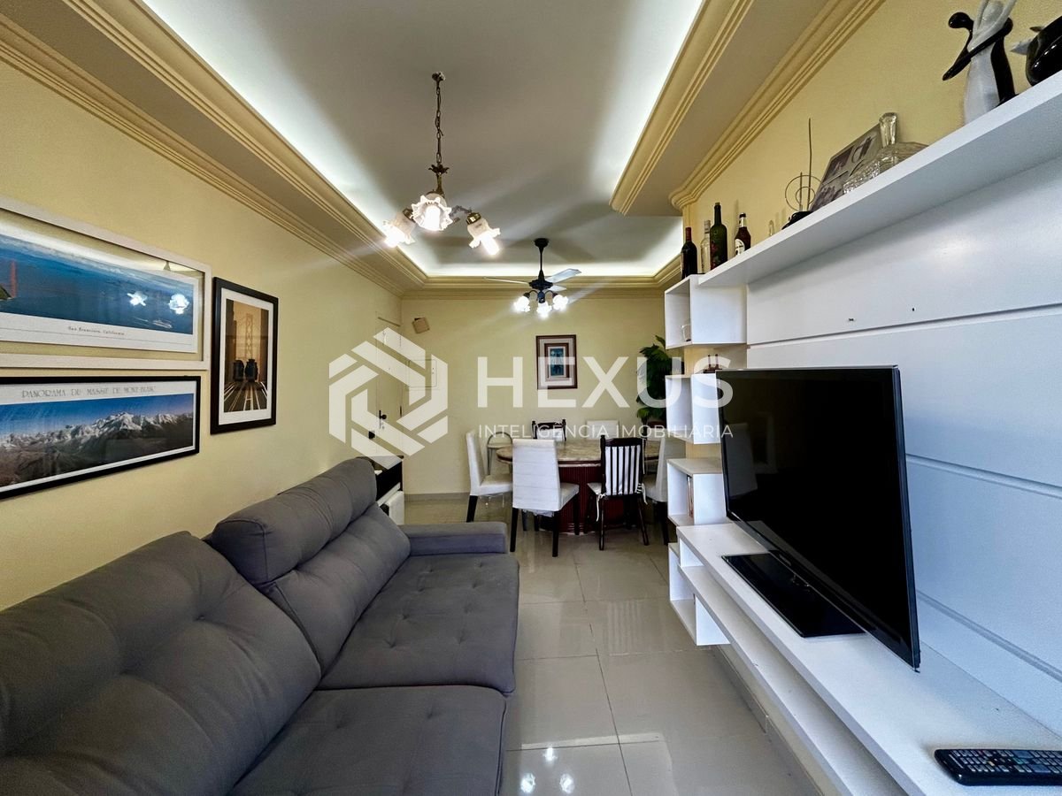 Foto 2 de Apartamento com varanda e lazer na Praia da Enseada, Guaruja