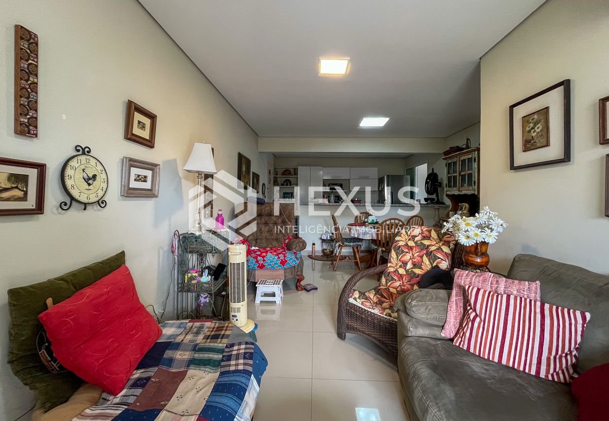 Foto 5 de Apartamento com varanda e lazer na Praia das Asturias, Guaruja