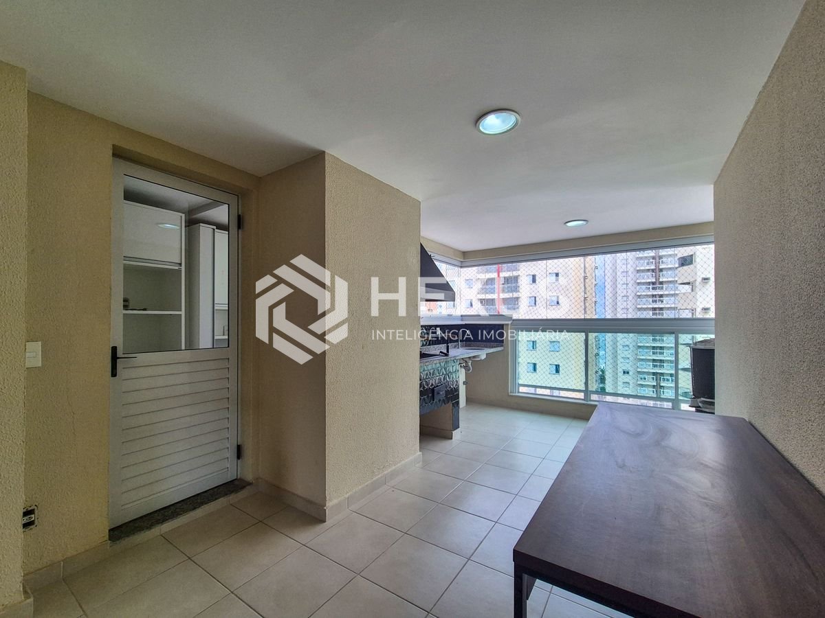 Foto 5 de Apartamento com varanda gourmet vista mar e lazer na Praia das Pitangueiras, Guaruja