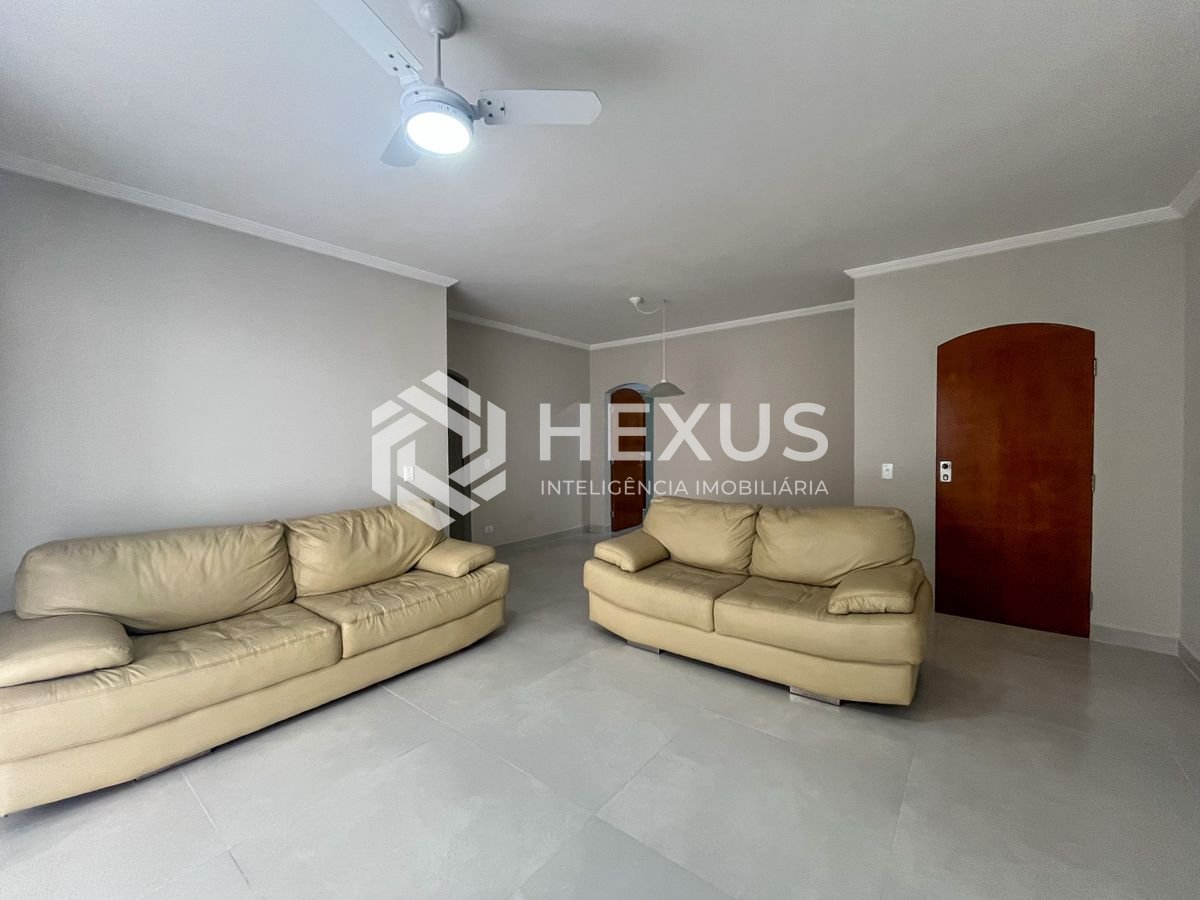 Foto 4 de Apartamento com varanda e lazer na Praia das Pitangueiras, Guaruja