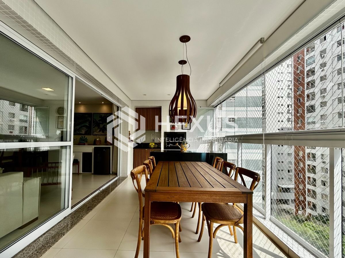 Apartamento em Pitangueiras — foto 1