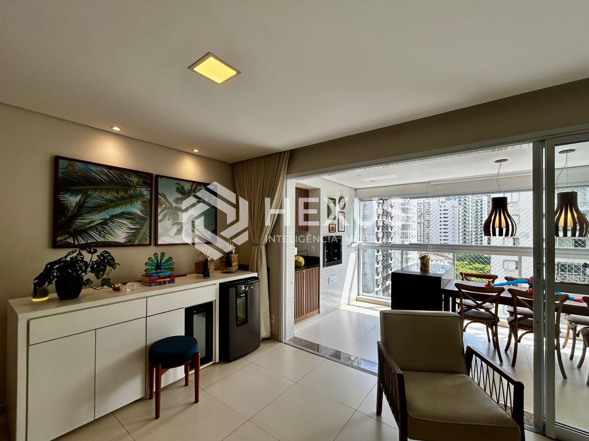 Foto 5 de Apartamento reformado com varanda gourmet e lazer na Praia das Pitangueiras, Guaruja