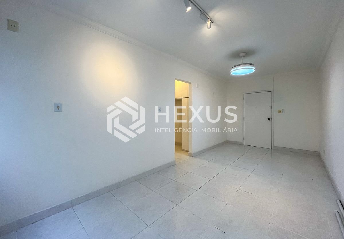 Foto 3 de Apartamento na Praia das Pitangueiras, Guaruja