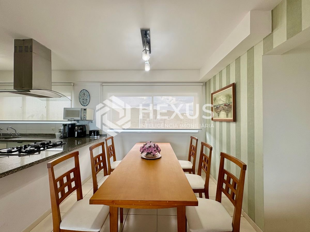 Foto 5 de Apartamento com varanda gourmet vista mar e lazer na Praia da Enseada, Guaruja