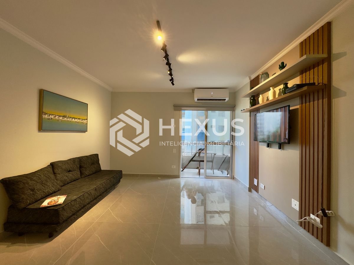 Foto 5 de Apartamento com varanda e lazer na beira mar da Praia das Pitangueiras, Guaruja