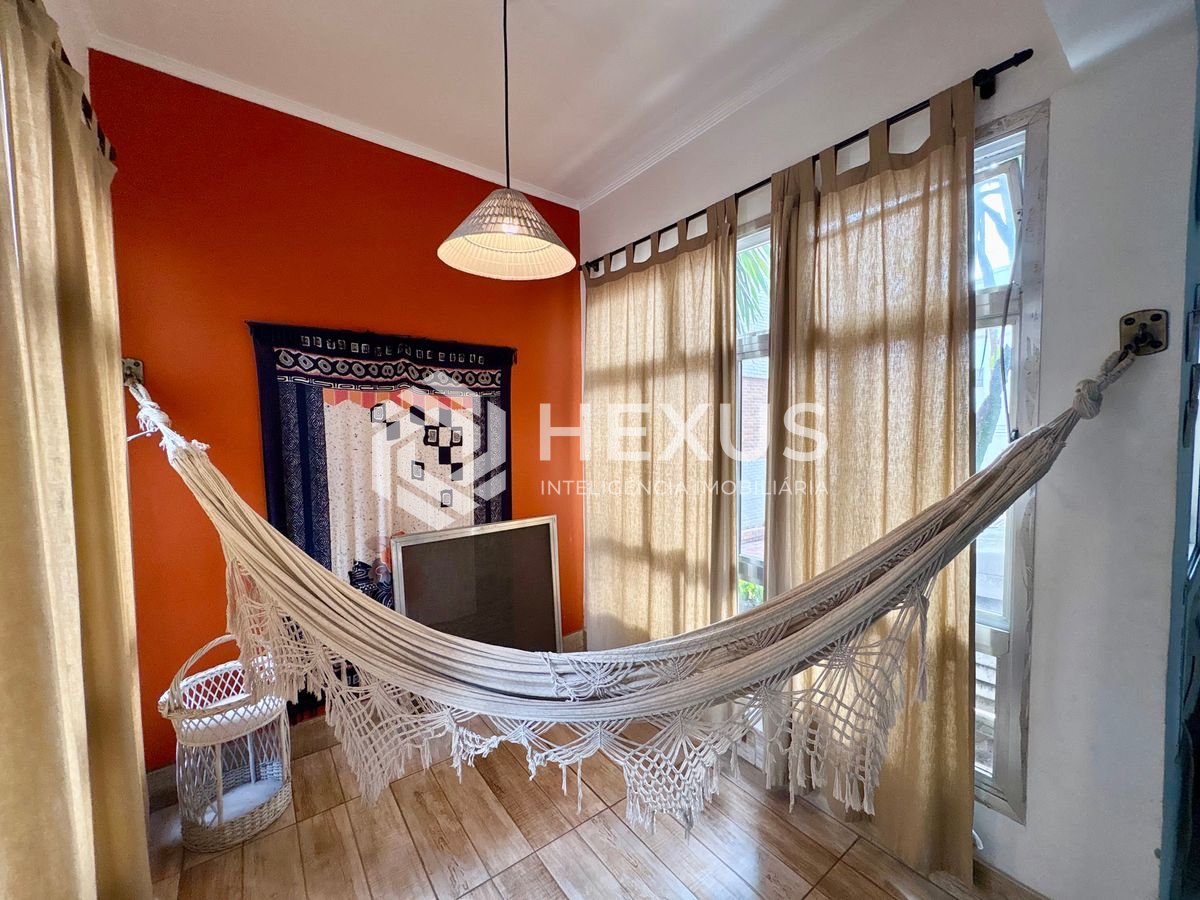 Foto 5 de Apartamento com varanda na Praia da Enseada, Guaruja