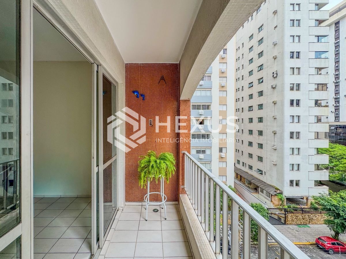 Apartamento em Pitangueiras — foto 1