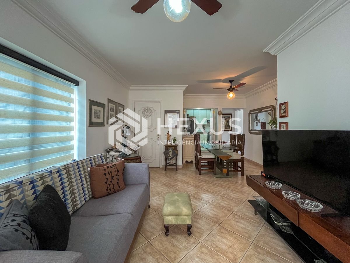 Foto 3 de Apartamento com varanda e lazer na Praia das Pitangueiras, Guaruja