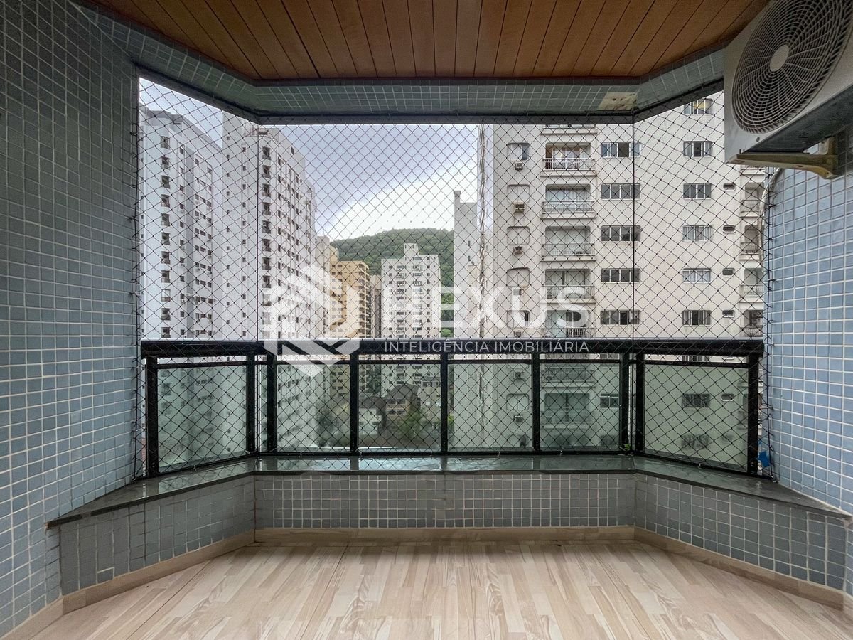 Apartamento em Pitangueiras — foto 1