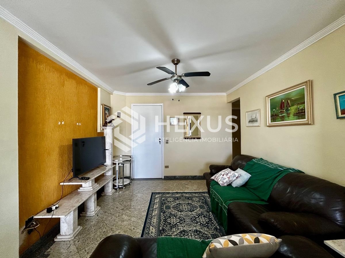 Foto 5 de Apartamento com varanda e lazer na Praia da Enseada, Guarujá