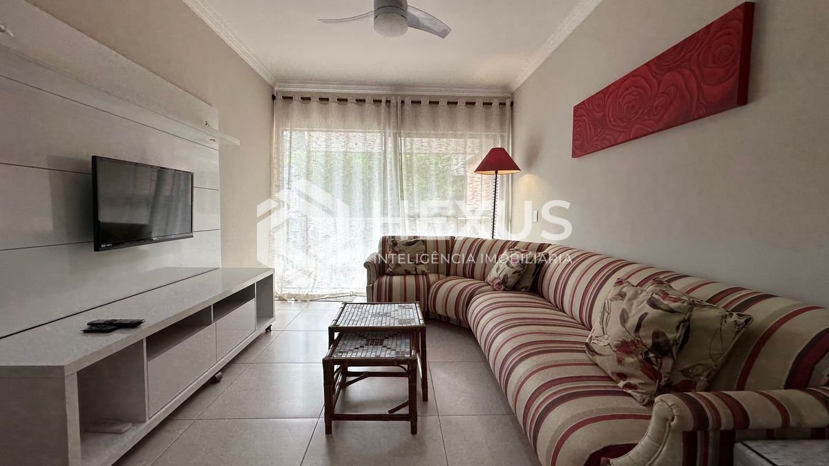 Foto 2 de Apartamento com varanda e lazer na Praia da Enseada, Guaruja