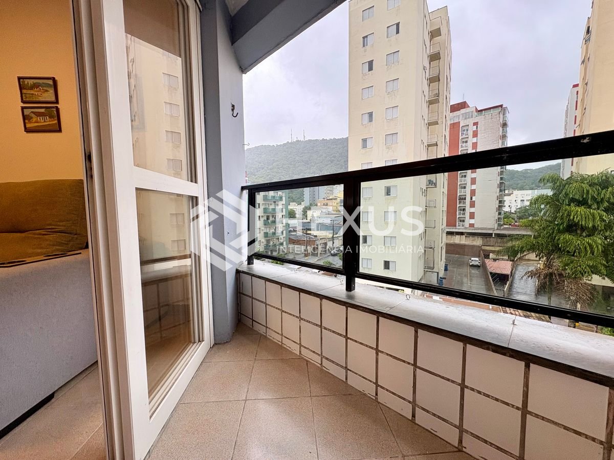 Foto 4 de Apartamento com varanda na Praia da Enseada, Guaruja