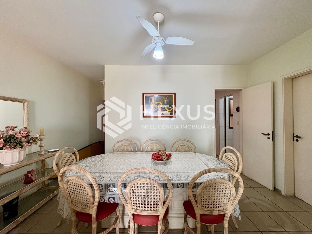 Foto 5 de Apartamento com varanda na Praia da Enseada, Guarujá