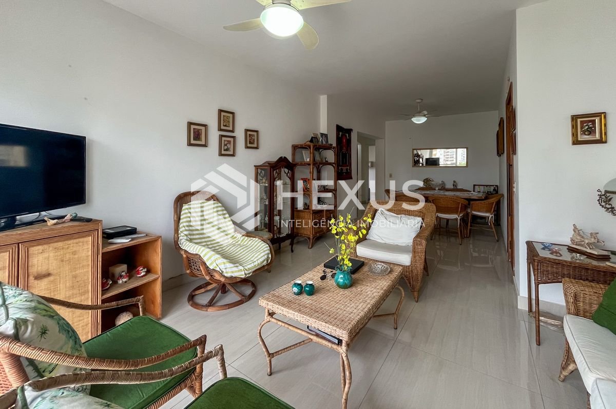 Foto 5 de Apartamento com 2 varandas e lazer a 2 quadras da Praia das Pitangueiras, Guarujá