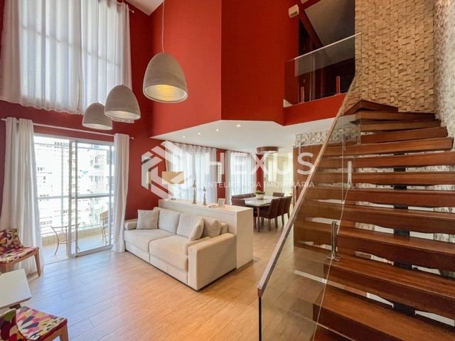 Foto 2 de Apartamento com varanda e lazer na beira mar da Praia das Astúrias, Guarujá