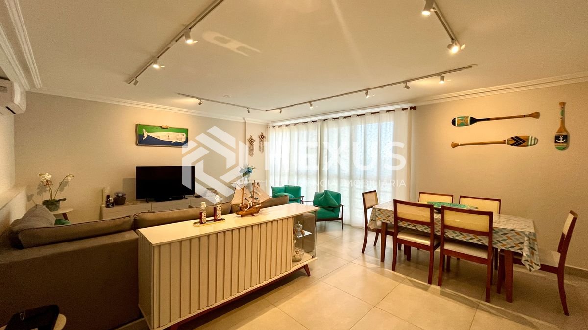 Foto 3 de Apartamento reformado frente mar com vista mar na Praia das Pitangueiras, Guarujá