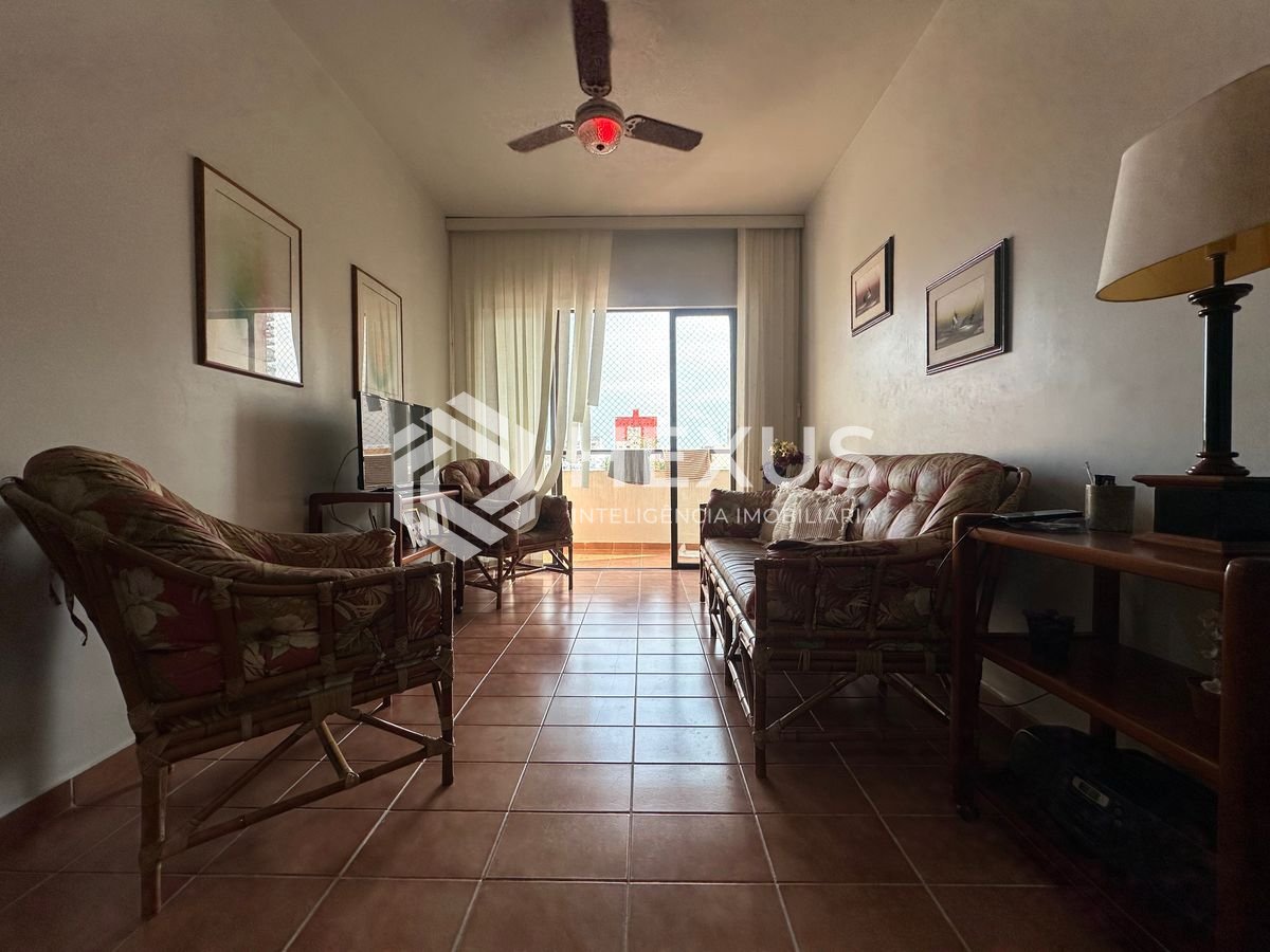 Foto 2 de Apartamento mobiliado com varanda na Praia da Enseada, Guarujá