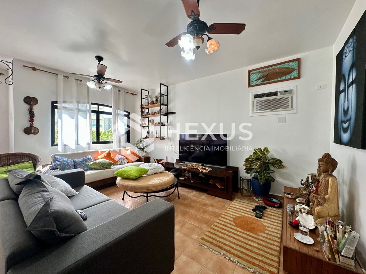 Foto 2 de Apartamento na região da Brunella na Praia da Enseada, Guaruja
