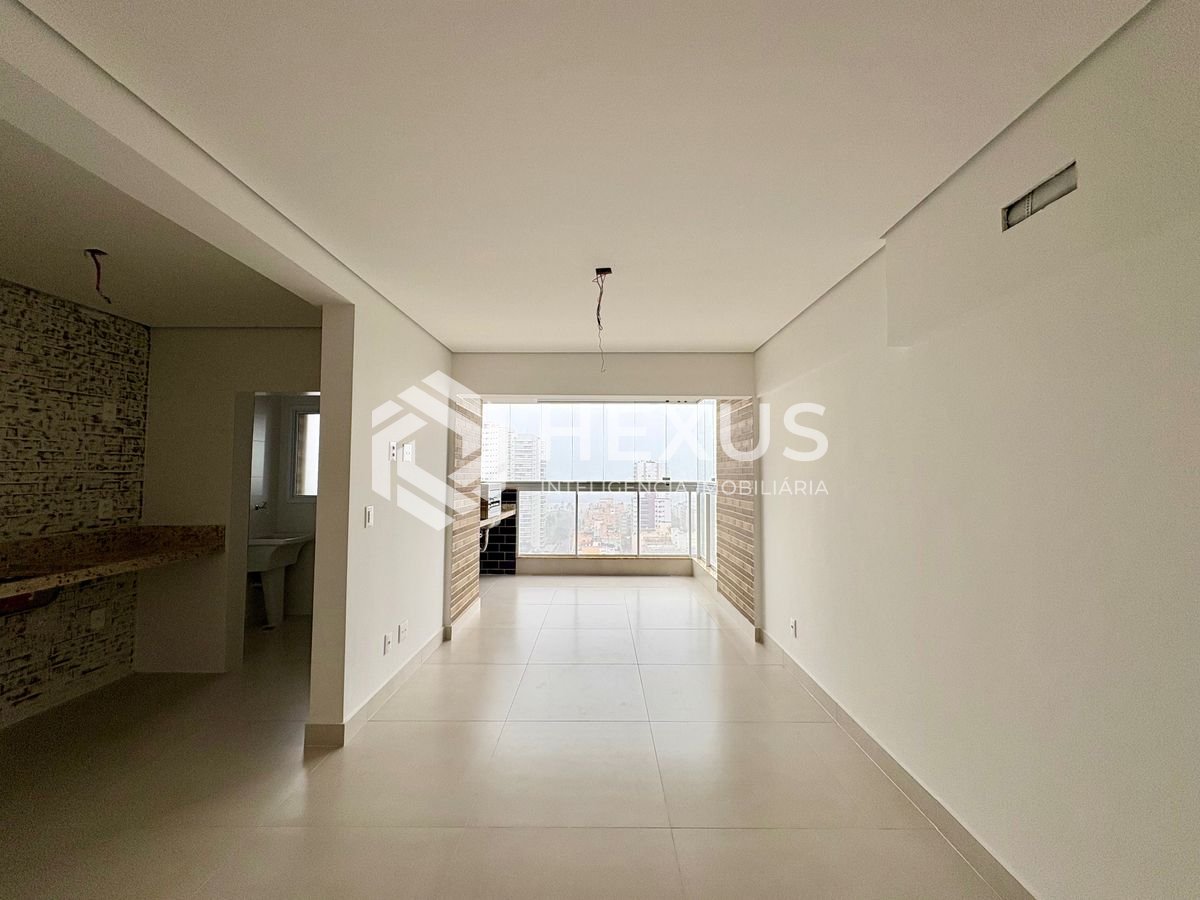 Foto 2 de Apartamento com varanda gourmet e lazer na Praia da Enseada, Guarujá