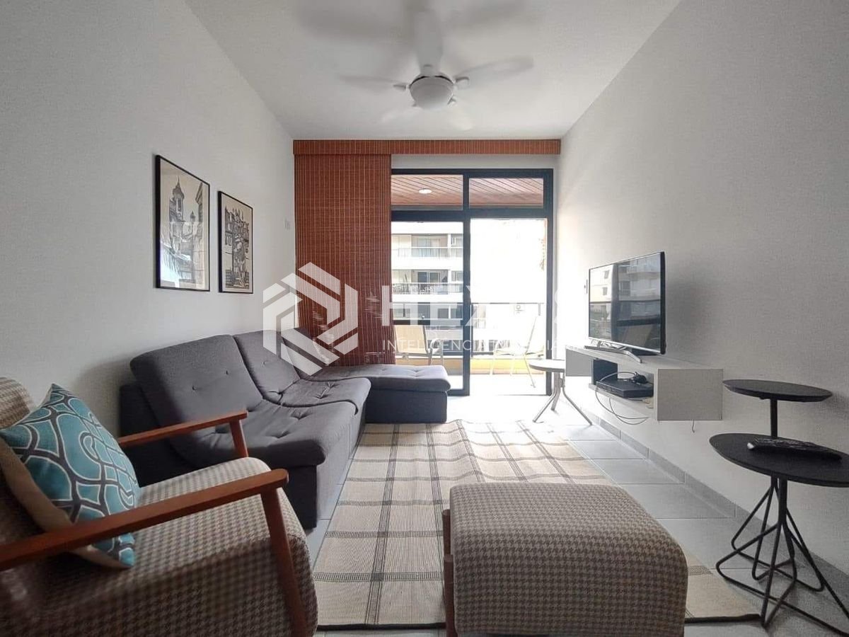 Foto 3 de Apartamento com varanda e lazer na Praia da Enseada, Guarujá