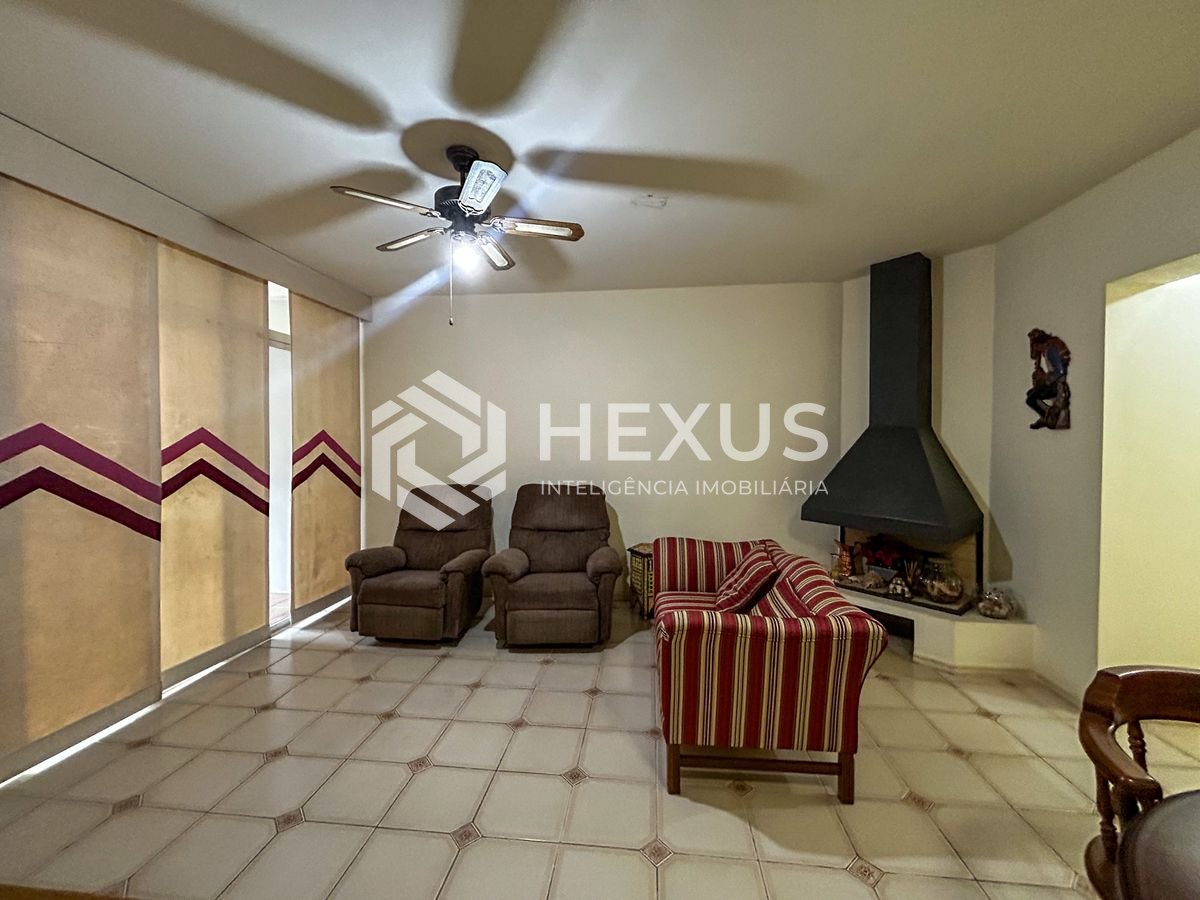 Foto 4 de Apartamento com varanda e lazer a 300m da praia na Brunella na Enseada, Guarujá