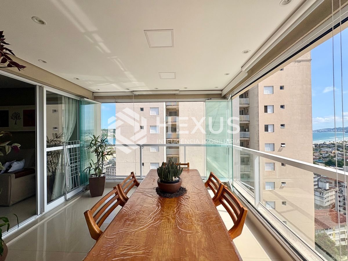 Foto 2 de Apartamento com varanda gourmet vista mar e lazer na Enseada, Guarujá