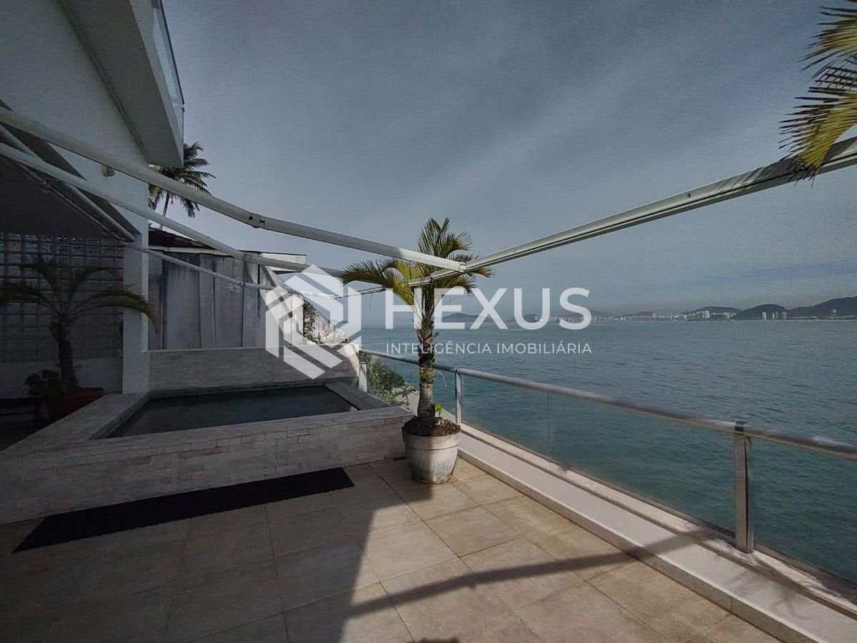 Foto 4 de Apartamento duplex com varanda vista mar e lazer na beira mar na região do Tortugas da Praia da Enseada, Guarujá