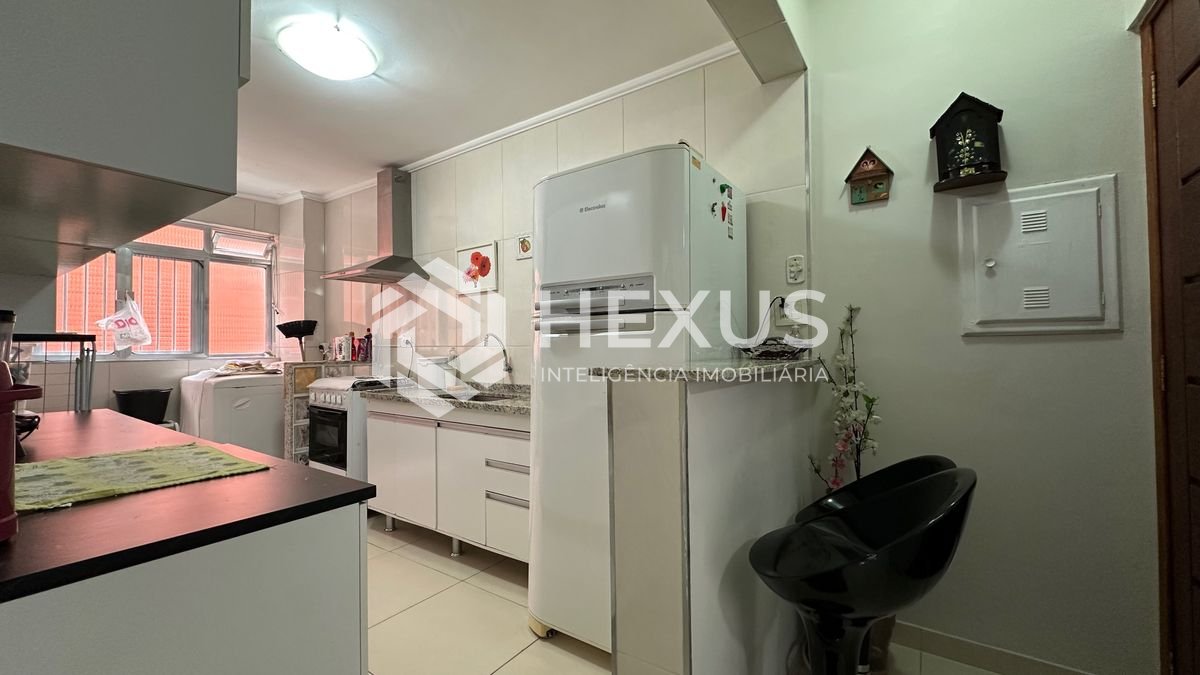 Foto 5 de Apartamento com lazer a 600m da praia na Enseada, Guarujá
