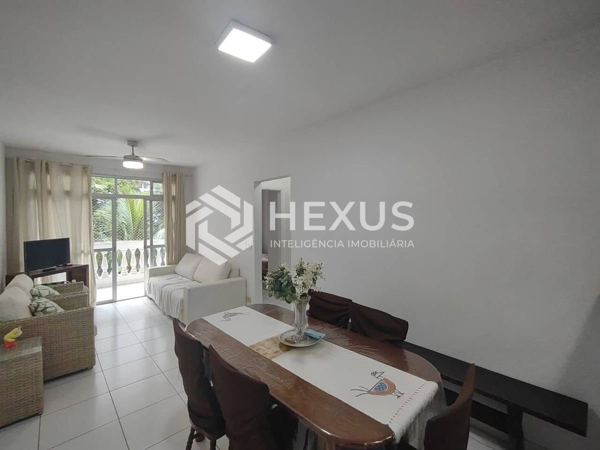 Foto 3 de Apartamento com varanda na Praia da Enseada, Guarujá
