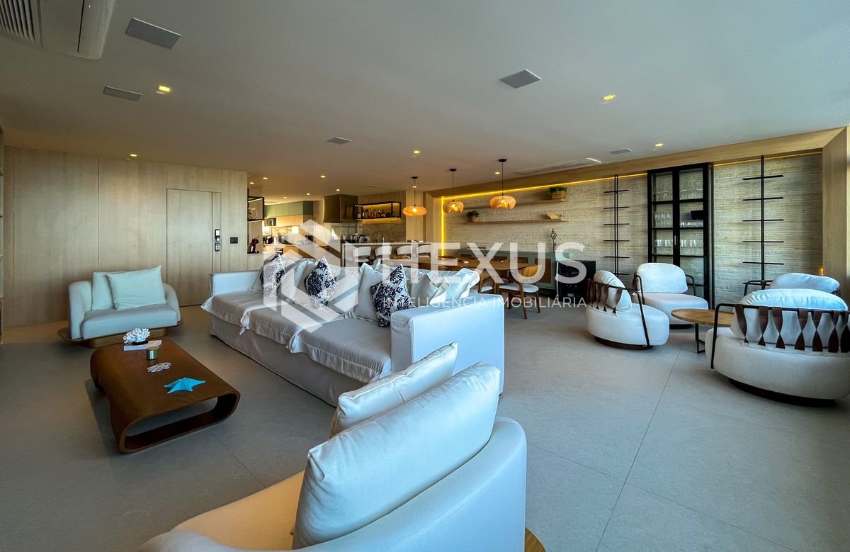 Foto 4 de Apartamento reformado frente mar e lazer na Praia das Pitangueiras, Guarujá