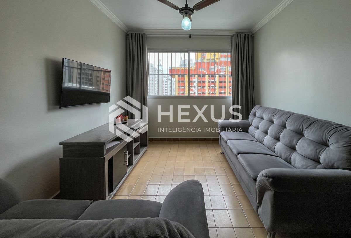Foto 3 de Apartamento mobiliado com vista livre a uma quadra da Praia das Pitangueiras, Guarujá