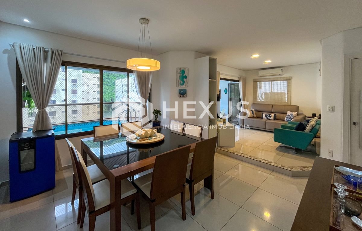 Foto 2 de Apartamento reformado com varanda gourmet vista mar e lazer nas Pitangueiras, Guarujá
