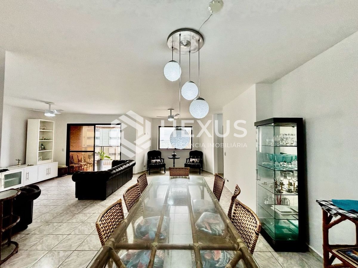 Foto 4 de Apartamento com varanda vista mar e lazer a 1 quadra da praia no Jardim Astúrias, Guarujá