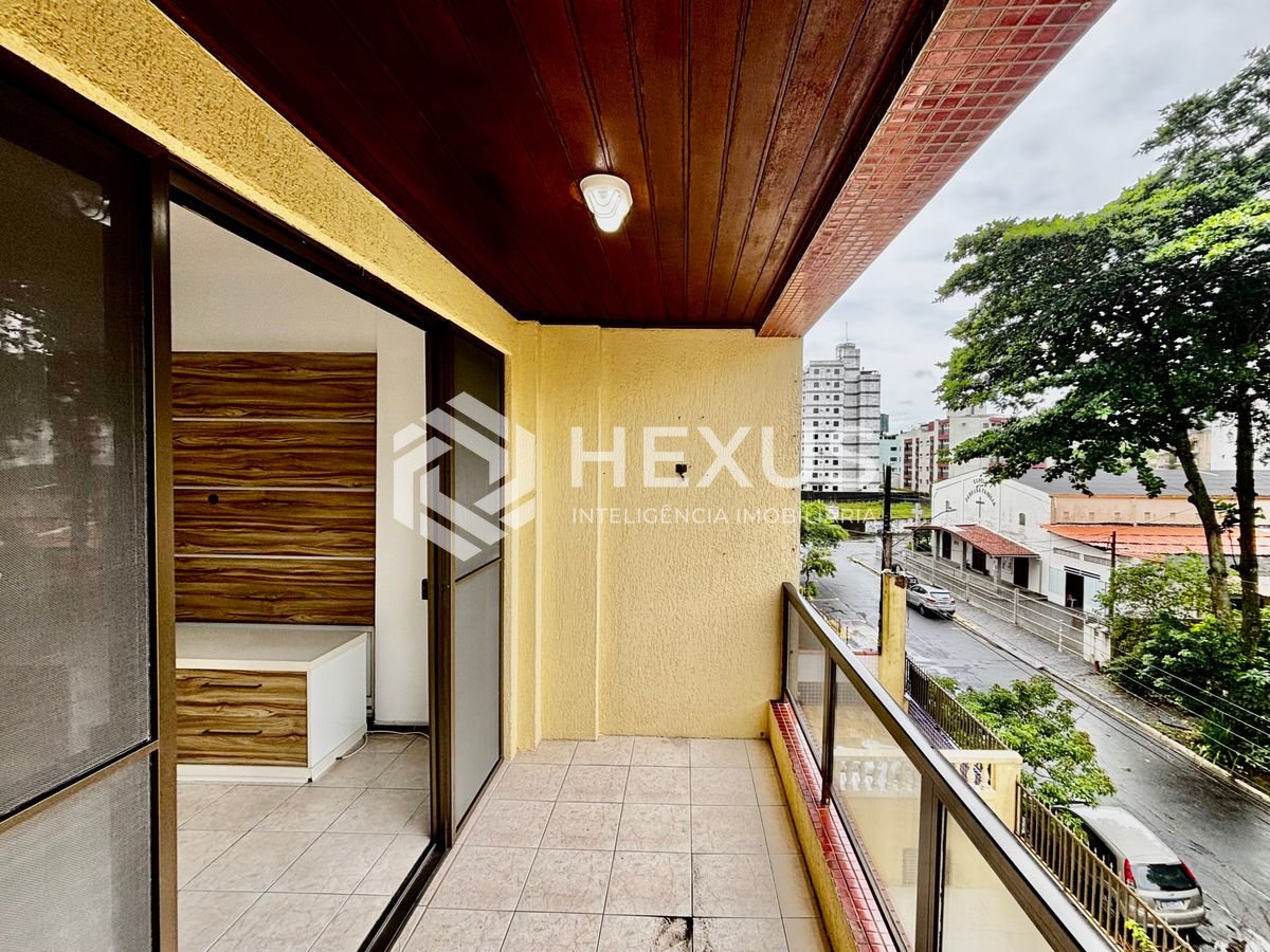 Foto 3 de Apartamento com varanda e lazer no Tombo, Guarujá
