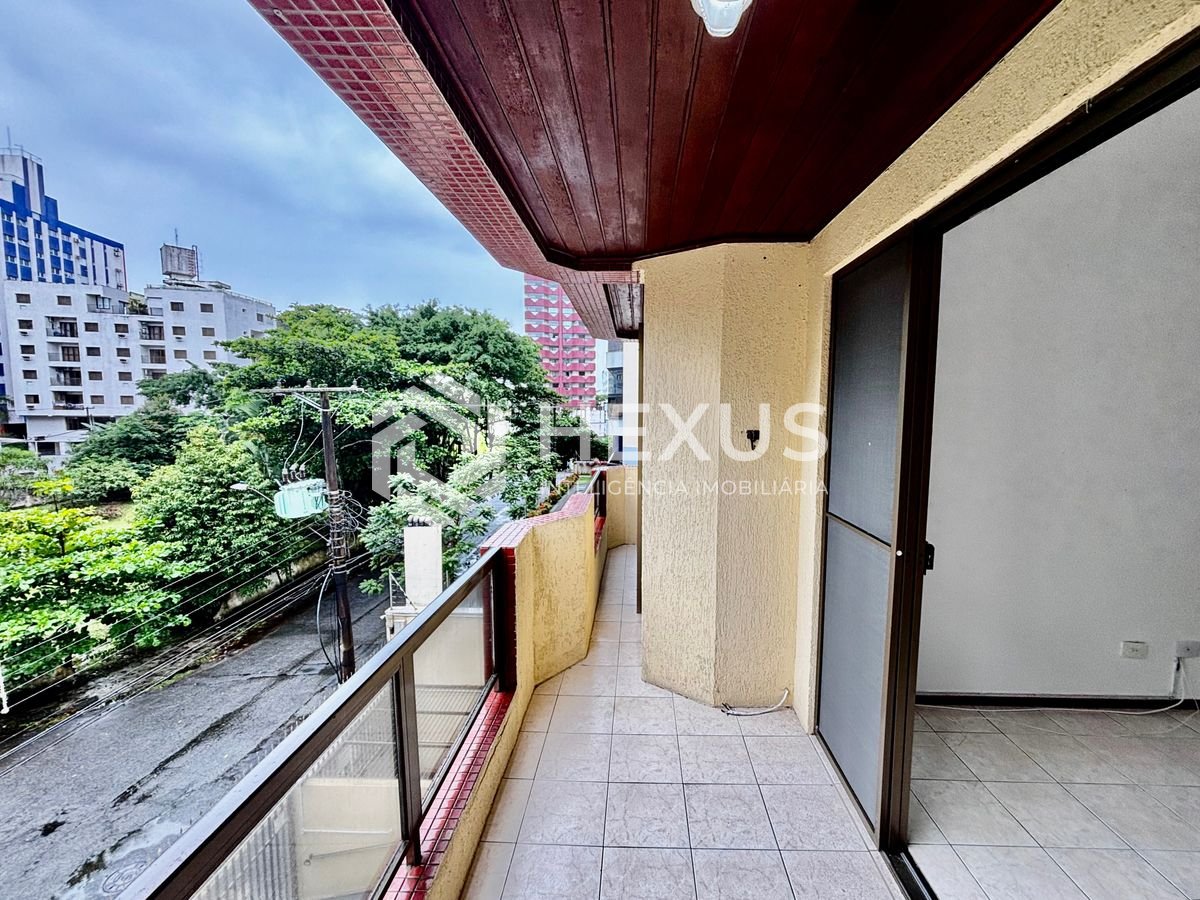 Foto 4 de Apartamento com varanda e lazer no Tombo, Guarujá