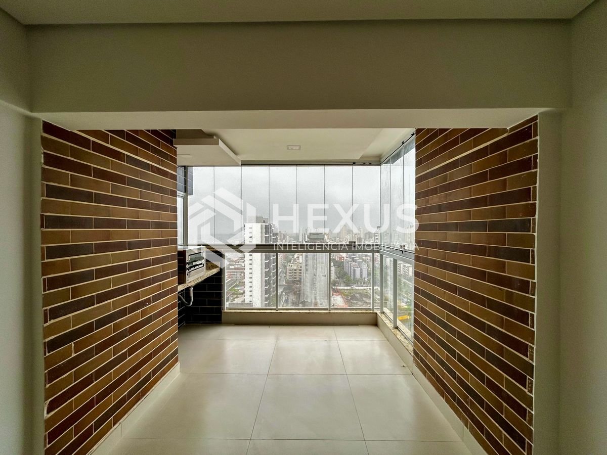 Apartamento na Enseada — foto 1