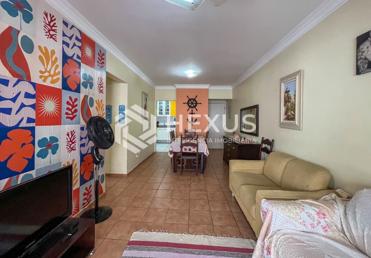 Foto 5 de Apartamento com varanda e lazer na beira mar da região do Morro do Maluf da Praia das Pitangueiras, Guarujá